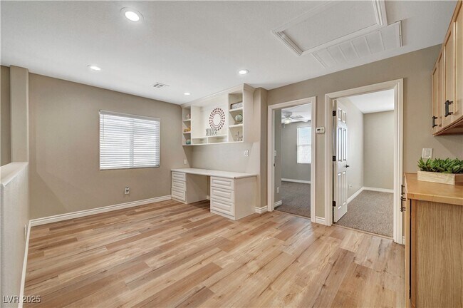 Building Photo - 10512 Galleon Peak Ln