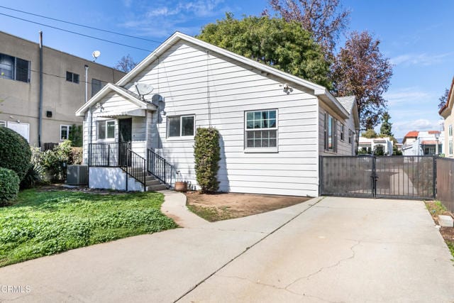 Building Photo - 2808 W Grand Ave