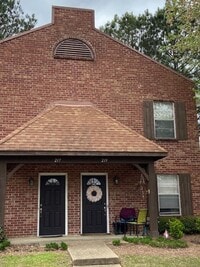 Building Photo - 2BR/2.5BA FOR RENT