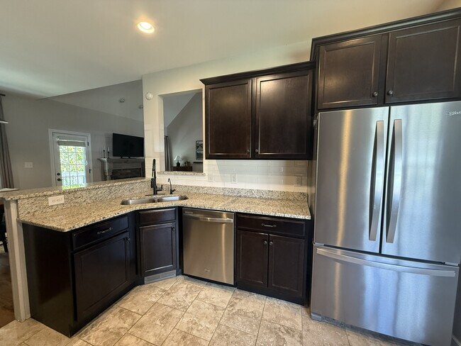 Building Photo - 1017 Quiver Ln