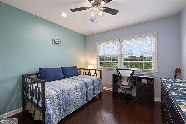 Building Photo - 2674 Farmstead Rd