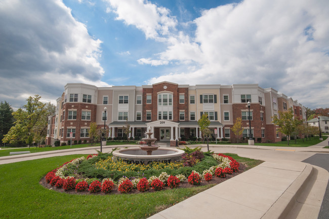 Primary Photo - Victory Court Senior Apartments