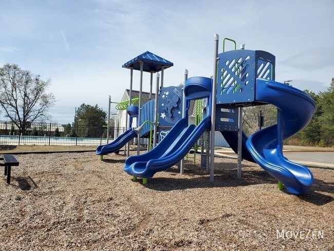 Building Photo - 269 Lavinia Cir