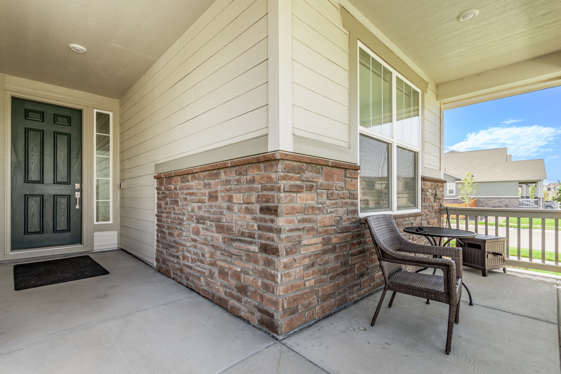 Building Photo - 24446 E Ohio Dr