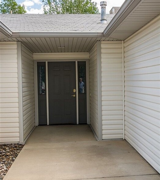Building Photo - 416 Pintail Ave