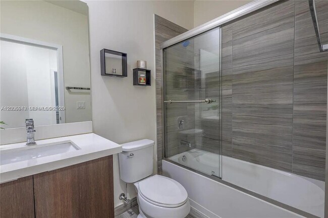 Building Photo - Northwest 103rd Place, Doral, FL 33178 - 4 BR 3 BA townhouse