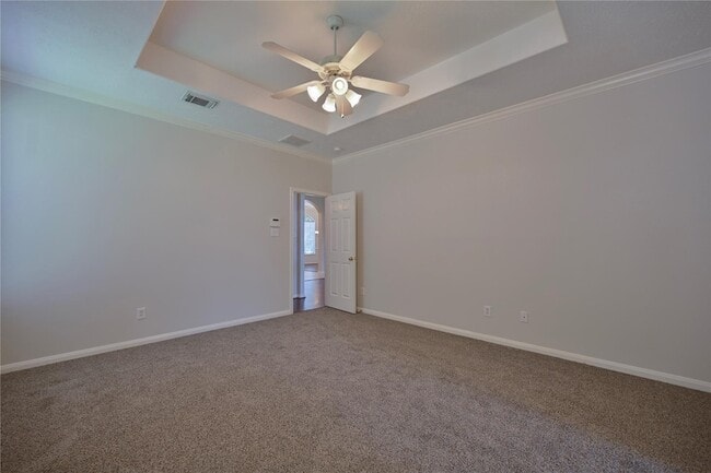 Building Photo - 6715 Village Bridge Dr