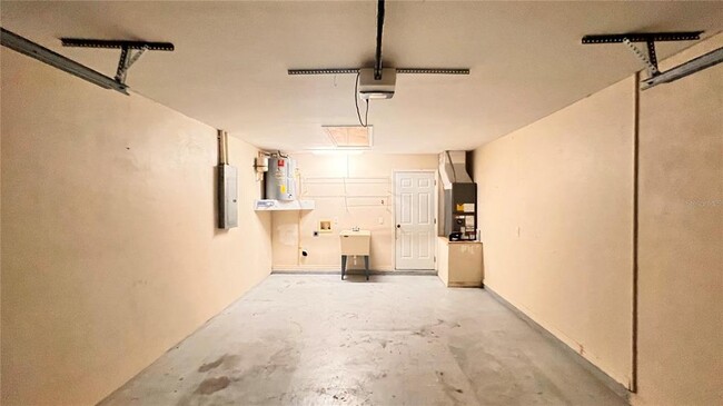 Building Photo - 8211 Cozumel Ln