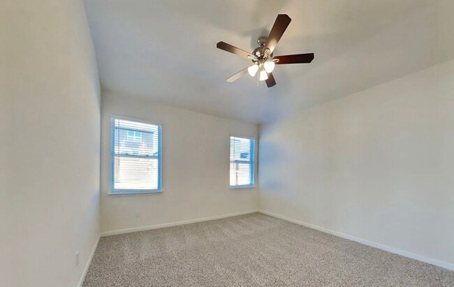 Building Photo - Spacious 4-Bedroom House with Cozy Living Spaces