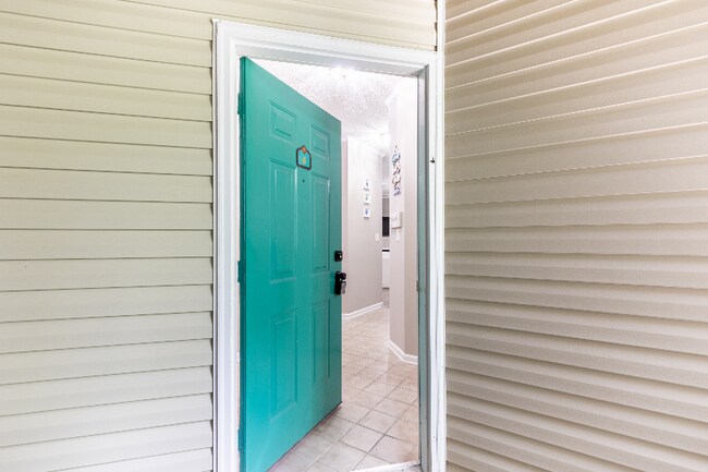 Building Photo - 9776 Leyland Dr