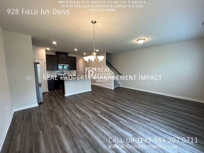 Building Photo - Newly Built 3 Bedroom 2.5 Bath, 2 Story Mo...