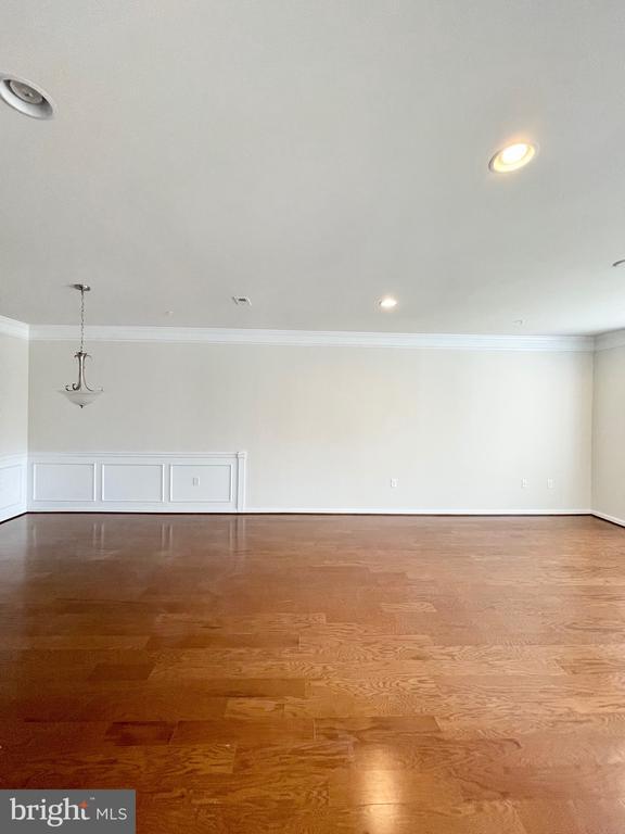 Building Photo - 2934 Finsbury Pl