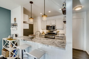 Kitchen - 1906 S Balsam St