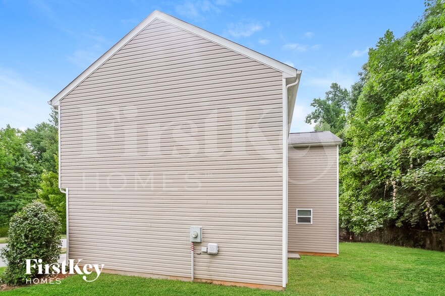 Building Photo - 5212 Raspberry Knoll Dr