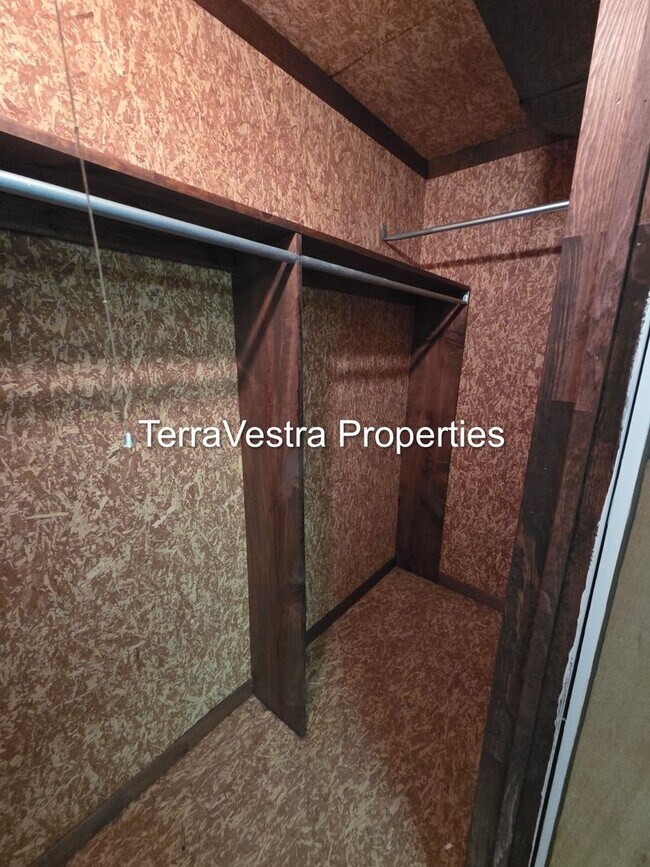 Building Photo - 3 Bed 2.5 Bath in Sicklerville! Eligible for $500 Security Deposit.