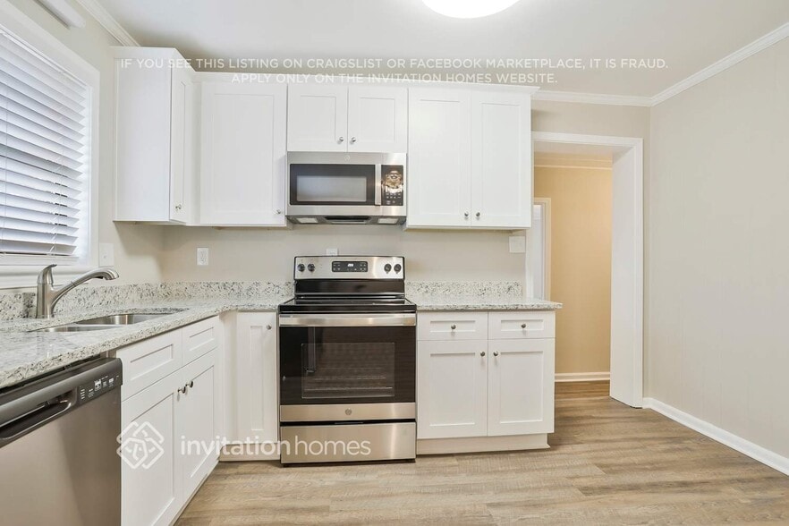 Building Photo - 180 Wendell Dr SE