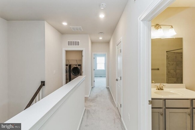Building Photo - 20763 Heron Landing Dr