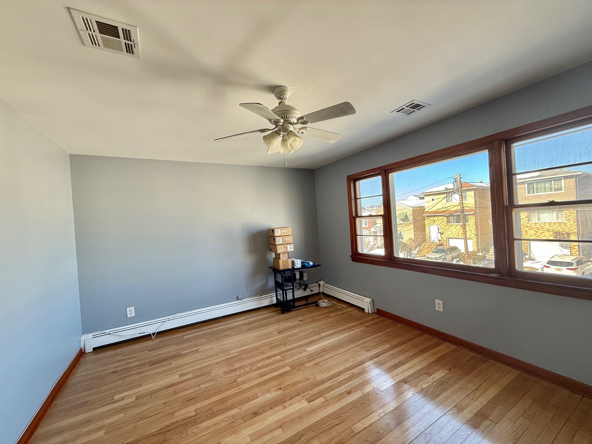 Building Photo - 749 Cleveland Ave