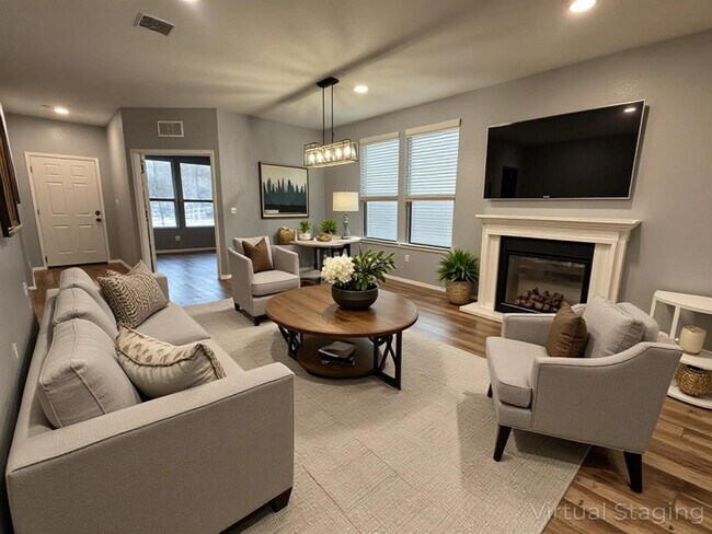 Building Photo - 816 Black Alder St