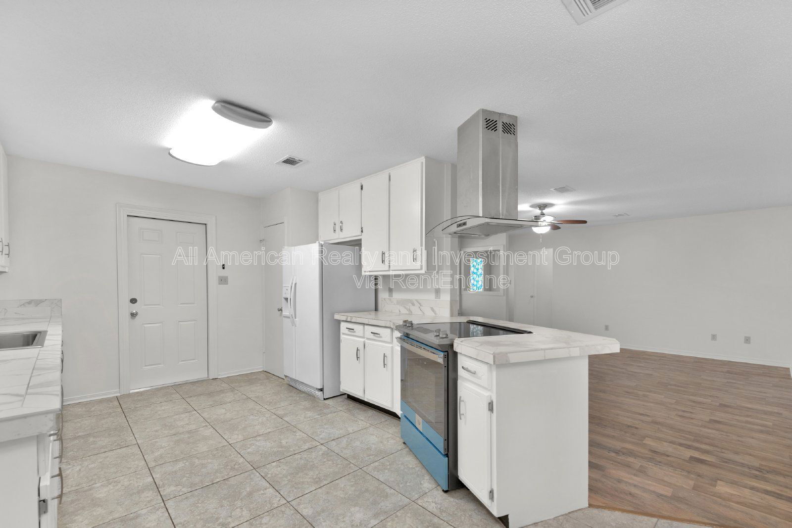 Building Photo - 202 Summer Ln