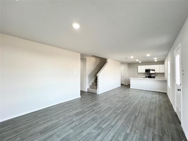 Building Photo - 829 Bluffview Dr