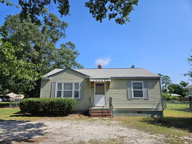 Primary Photo - 3211 Alpine Rd