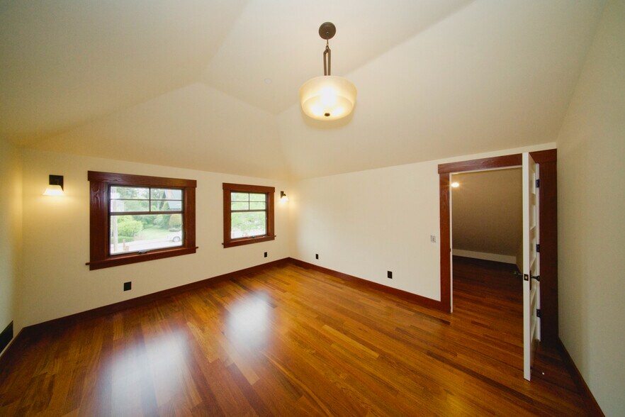 Bedroom 2 - 246 Berkeley Way