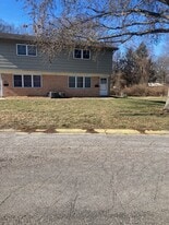 Building Photo - 25 Holly Dr