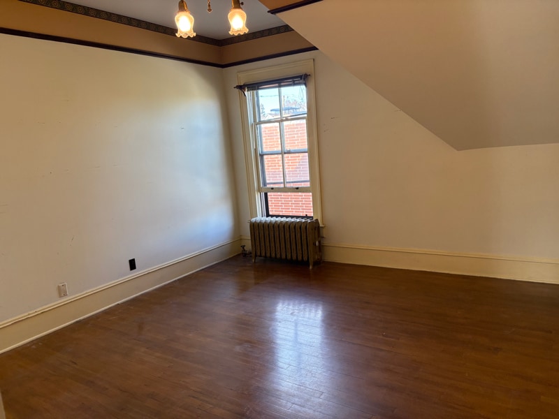 Building Photo - 414 N Benton Ave