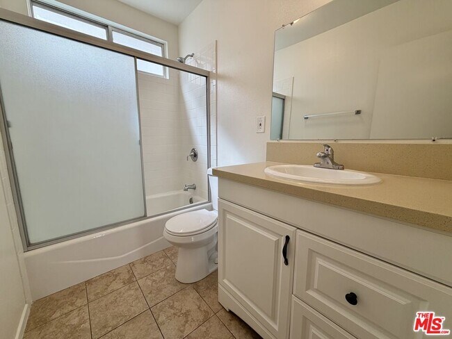 Building Photo - 11727 Mayfield Ave