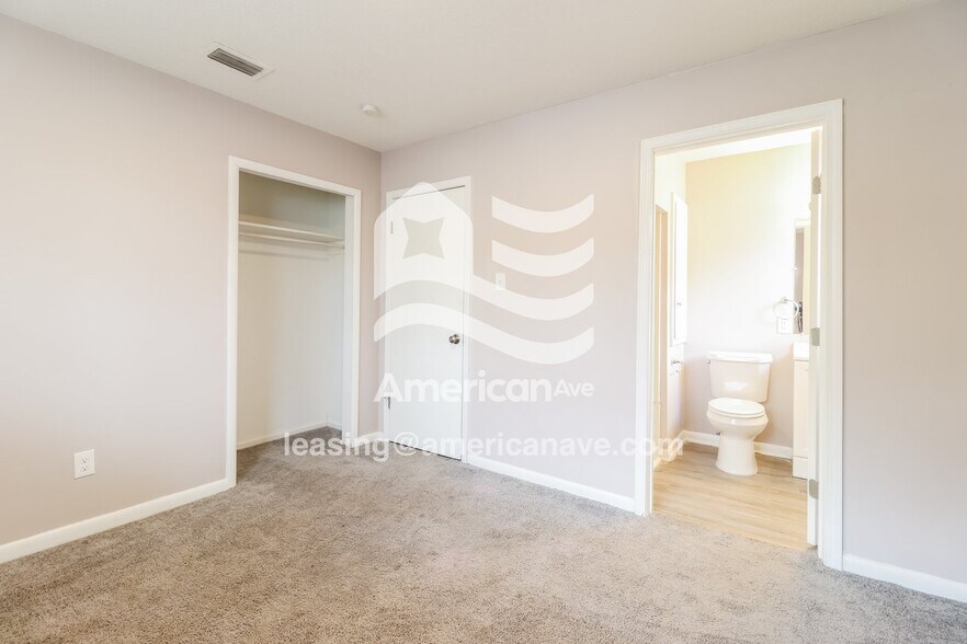 Building Photo - 5301 Keats Dr