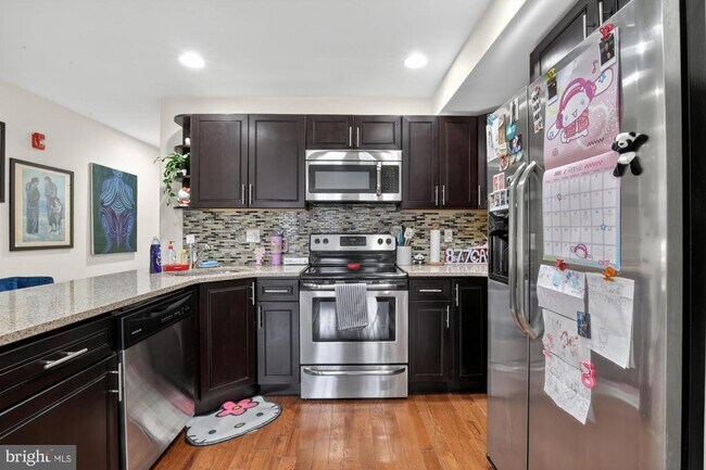 Building Photo - 1228 N 25th St