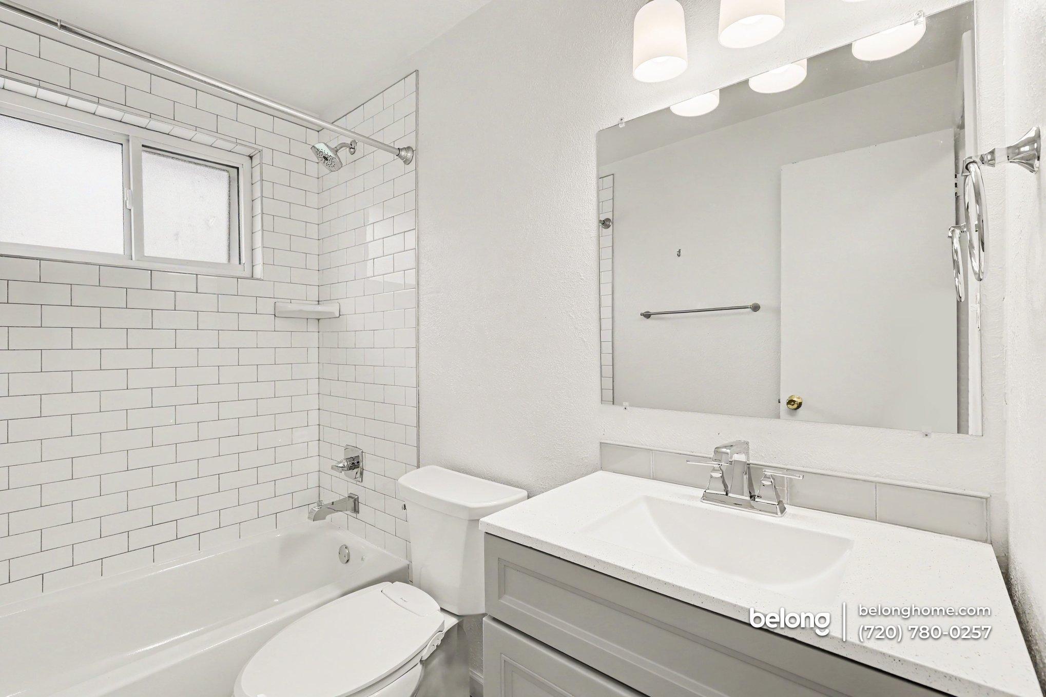Building Photo - 5318 Flower Cir
