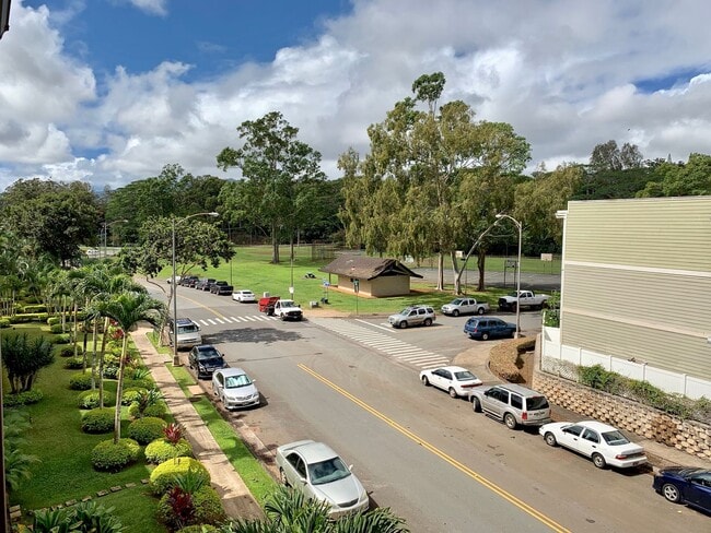 Building Photo - 2 Bedroom/1 Bath/1 parking Cathedral Point...