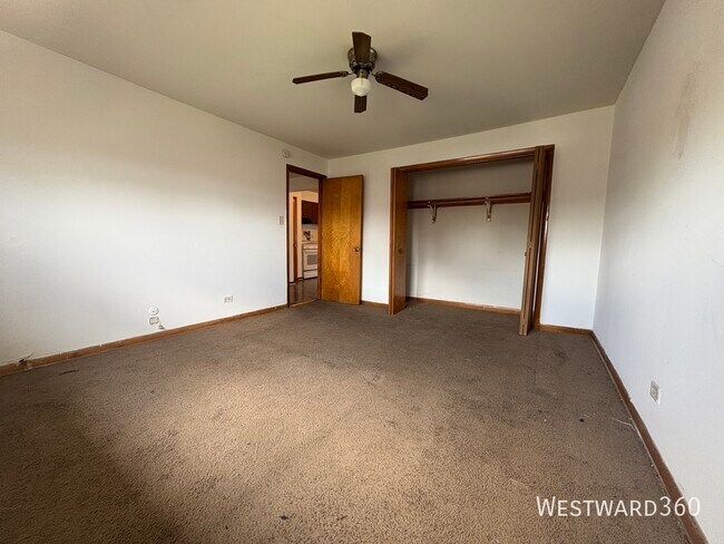 Building Photo - 1133 W 127th Pl