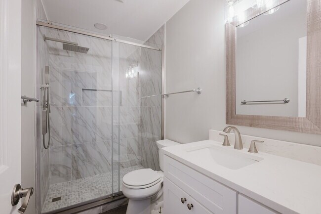 Building Photo - Secluded Four Bedroom Home on Seven Acres in Midway Farms!