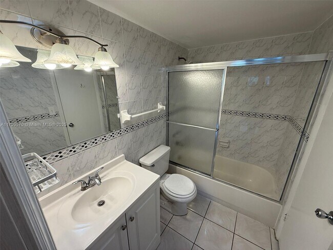 Building Photo - 17101 NW 57th Ave
