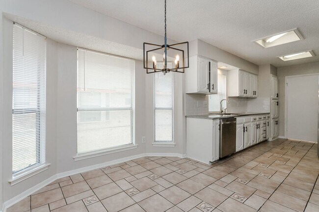 Building Photo - 4 Bedrooms | 2 Bathrooms | 2-Car Garage | Pool | Park-Front Living