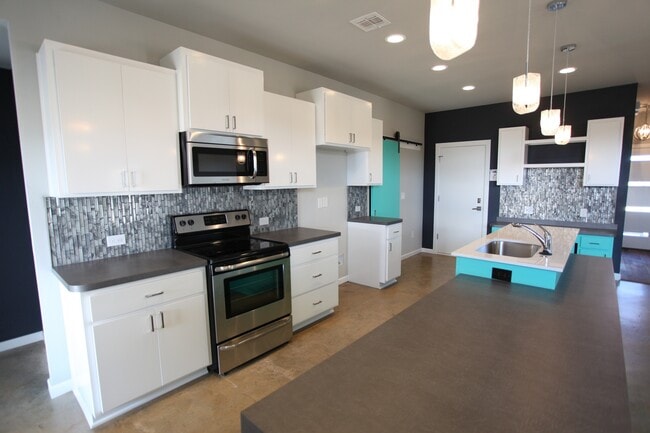 Building Photo - Playful, Modern Home - Deer Creek Schools,...