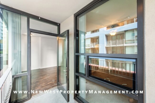 Building Photo - Modern Icon one bedroom in the heart of East Village! Small Pet OK! Available Now! 1 Pkng Space I...