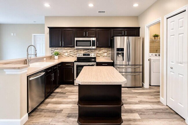 Building Photo - 3180 Winding Trail