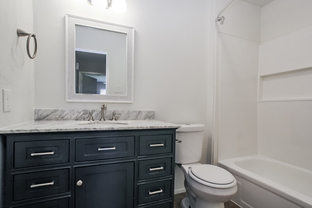 Building Photo - 7526 Shoshone Dr