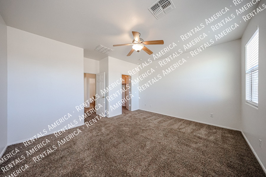 Building Photo - 5614 W Lydia Ln