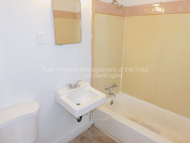 Building Photo - 1400 Martin Luther King Jr Dr