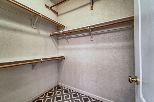 Building Photo - North Yuba City 3 bd 2 bath Home with solar