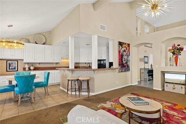 Building Photo - 1521 Fairway Oaks Ave