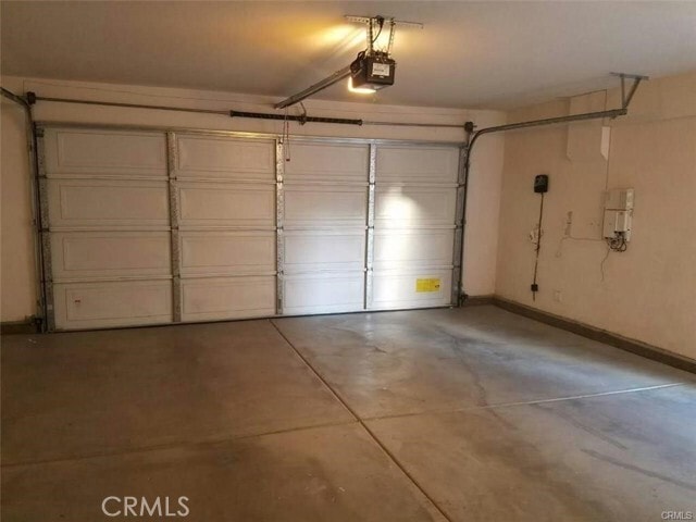Building Photo - 15272 Sunray Ct