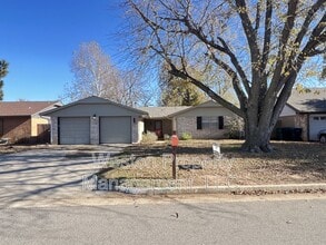 Building Photo - 10408 Blue Spruce Rd