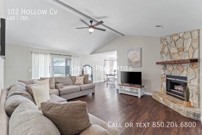 Building Photo - 102 Hollow Cove