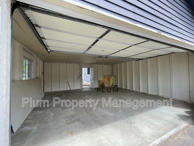 Building Photo - 4783 Calistoga Ln
